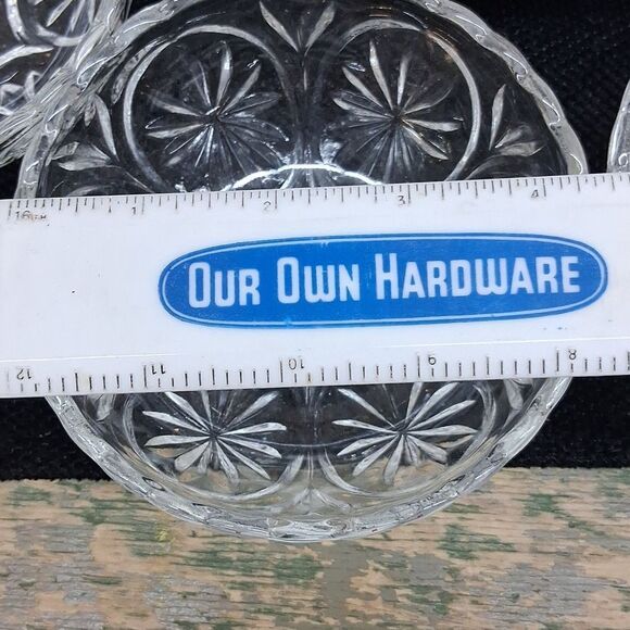 7pc. Anchor Hocking Crystal Dessert & 6 berry Bowls Starburst Medallio - Picture 7 of 8